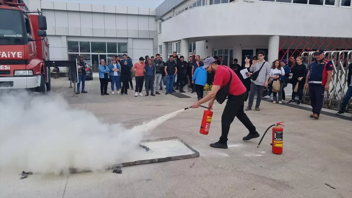 Gerze'de Yangın Eğitimi