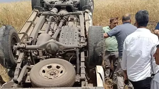 Çınar'da Pikap Devrildi: 3 Yaralı