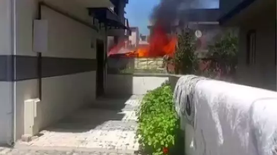 Darıca'da Kömürlük Yangını