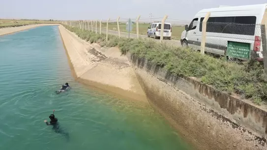 Şanlıurfa'da Akıntıya Kapılan Çocuk İçin Arama Çalışması