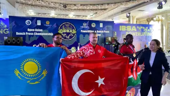Almata'da Görme Engelliler Powerlifting Başarıları