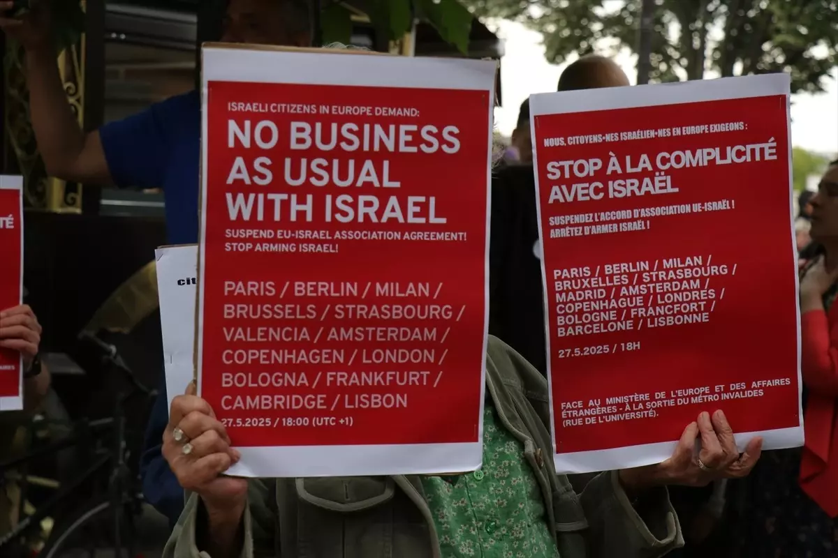 Paris'te İsrail'in Gazze Soykırımına Protesto