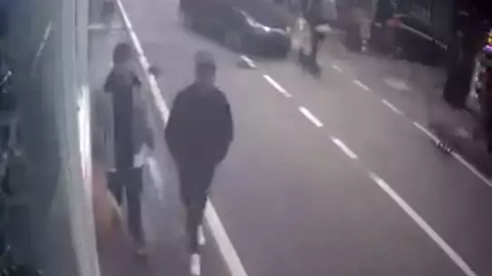 Bursa'da Ani Dönüş Kazası: Scooter Sürücüsü Yaralandı