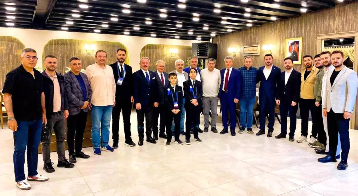 Başkan Pütün, Ankara'da Beyağaçlı Hemşehrileriyle Buluştu
