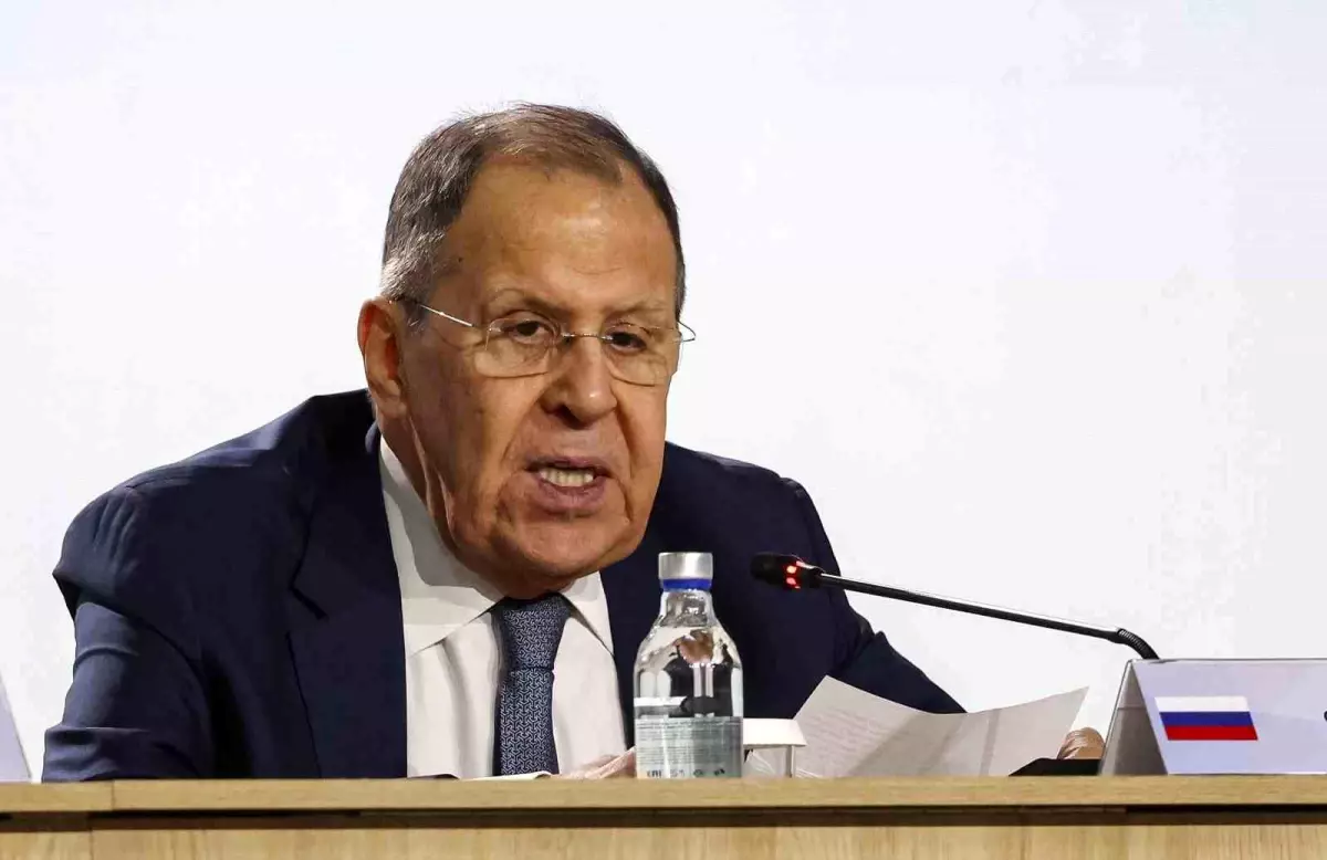 Lavrov: Ukrayna ile Görüşmeler Yakında Başlayacak