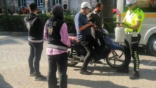 Manisa'da Motosiklet Denetimi: 1.1 Milyon TL Ceza