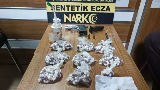 Kula'da Uyuşturucu Operasyonu: 5 Gözaltı