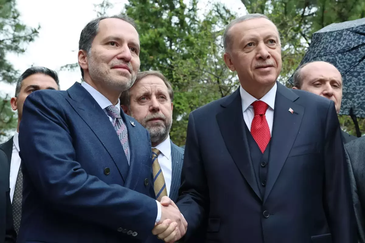 Yeniden Refah Partisi'nden "Yeni Anayasa" çıkışı: Ancak bu şartla destek veririz