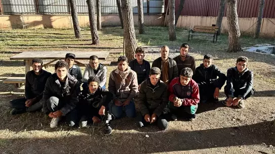 Hatay'da 65 Suriyeli Göçmen Yakalandı