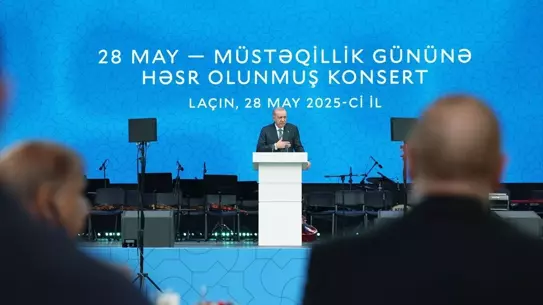 Cumhurbaşkanı Erdoğan, Azerbaycan'ın Bağımsızlık Günü etkinliğinde konuştu Açıklaması