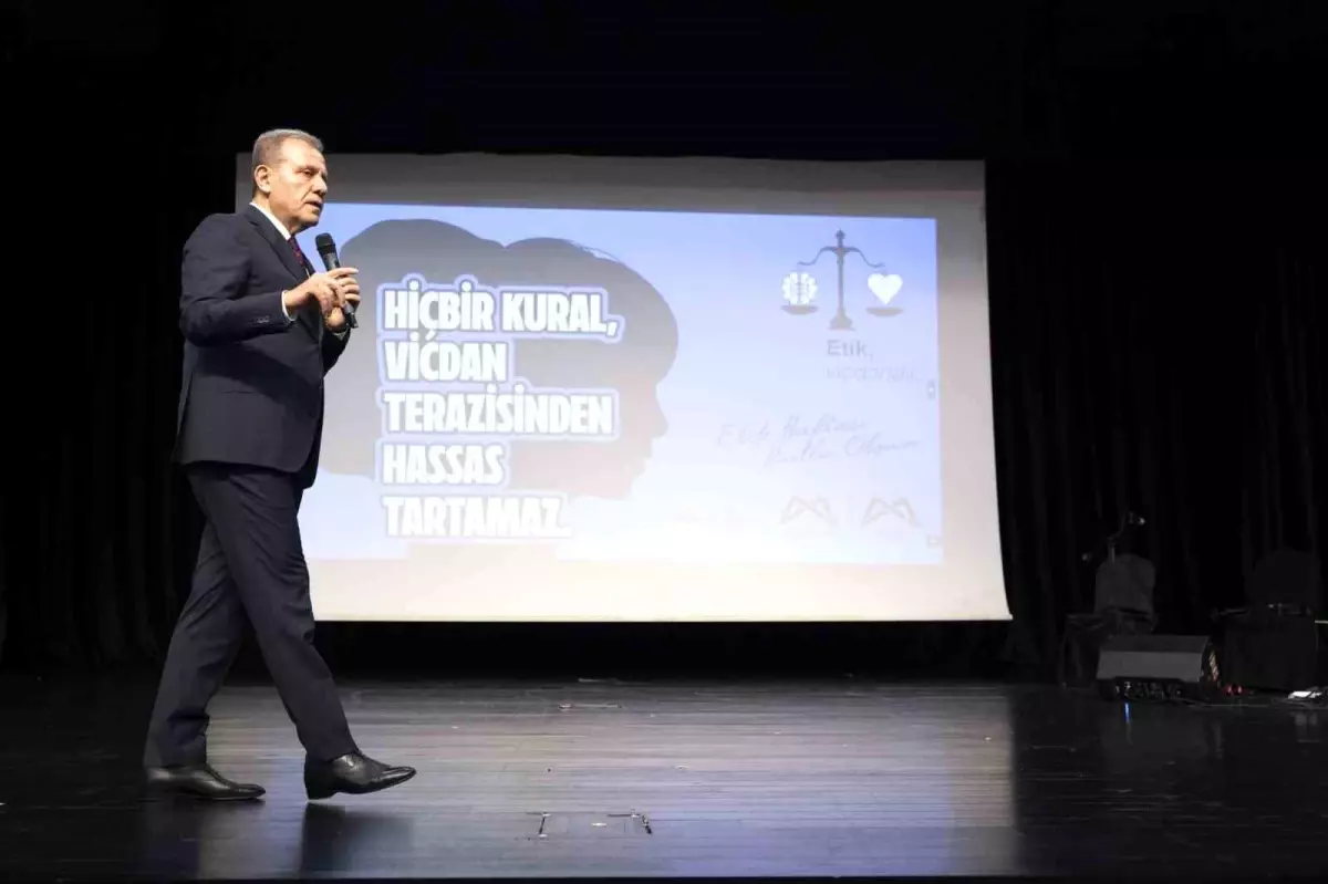 Mersin Büyükşehir Belediyesi'nden Etik Haftası Etkinliği