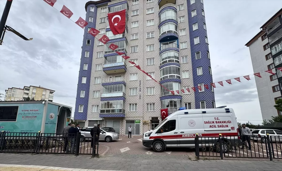 Ankara'da eğimli arazide düşerek ağır yaralanan Jandarma Astsubay şehit oldu
