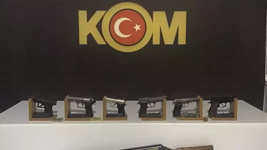 Niğde'de Ruhsatsız Silah Operasyonu