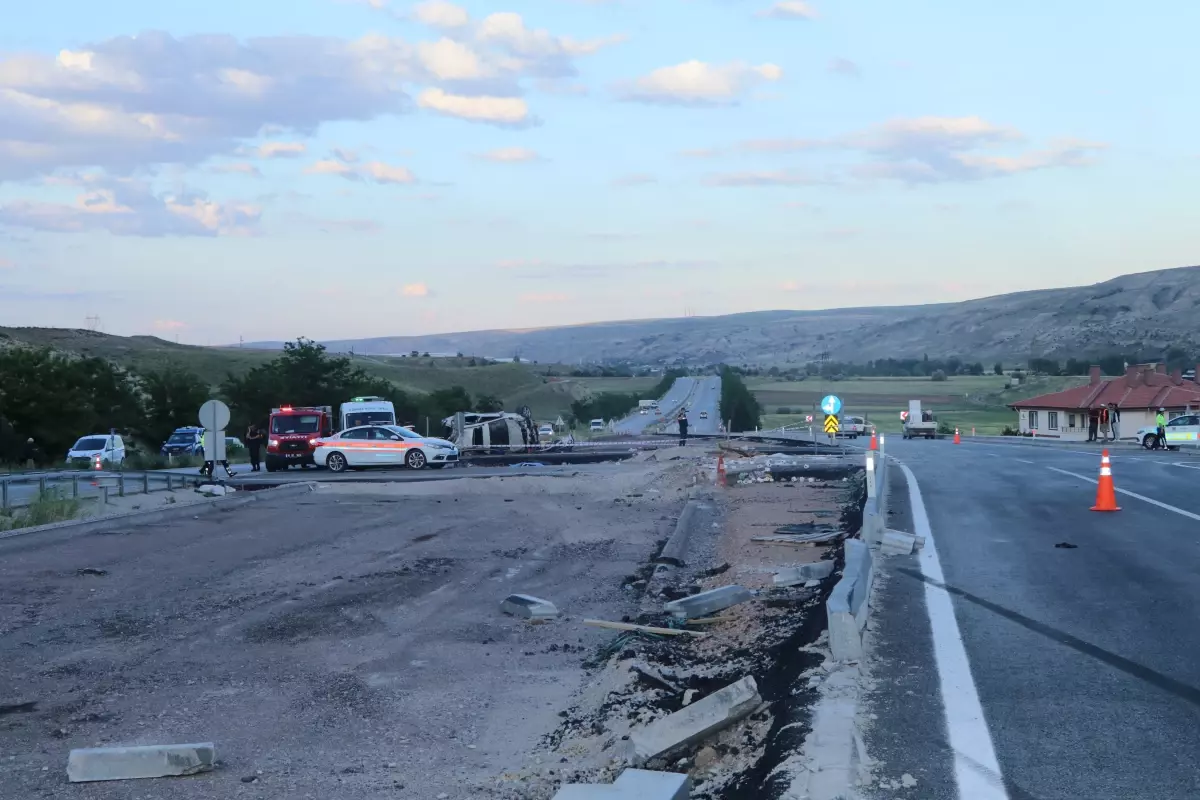 Çankırı'da Kaza: 1 Ölü, 3 Yaralı
