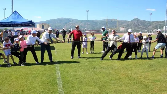 Geleneksel Çocuk Oyunları Şenliği Afyon'da