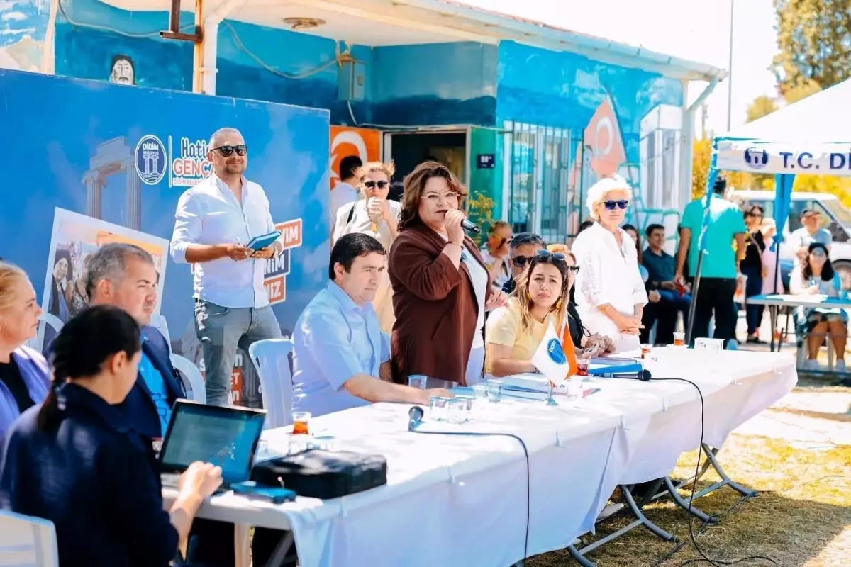 Didim Belediye Başkanı Hatice Gençay, Efeler Mahallesi'nde Buluşma Gerçekleştirdi