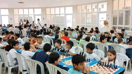 Aydın'da Geleneksel Satranç Turnuvası Heyecanı