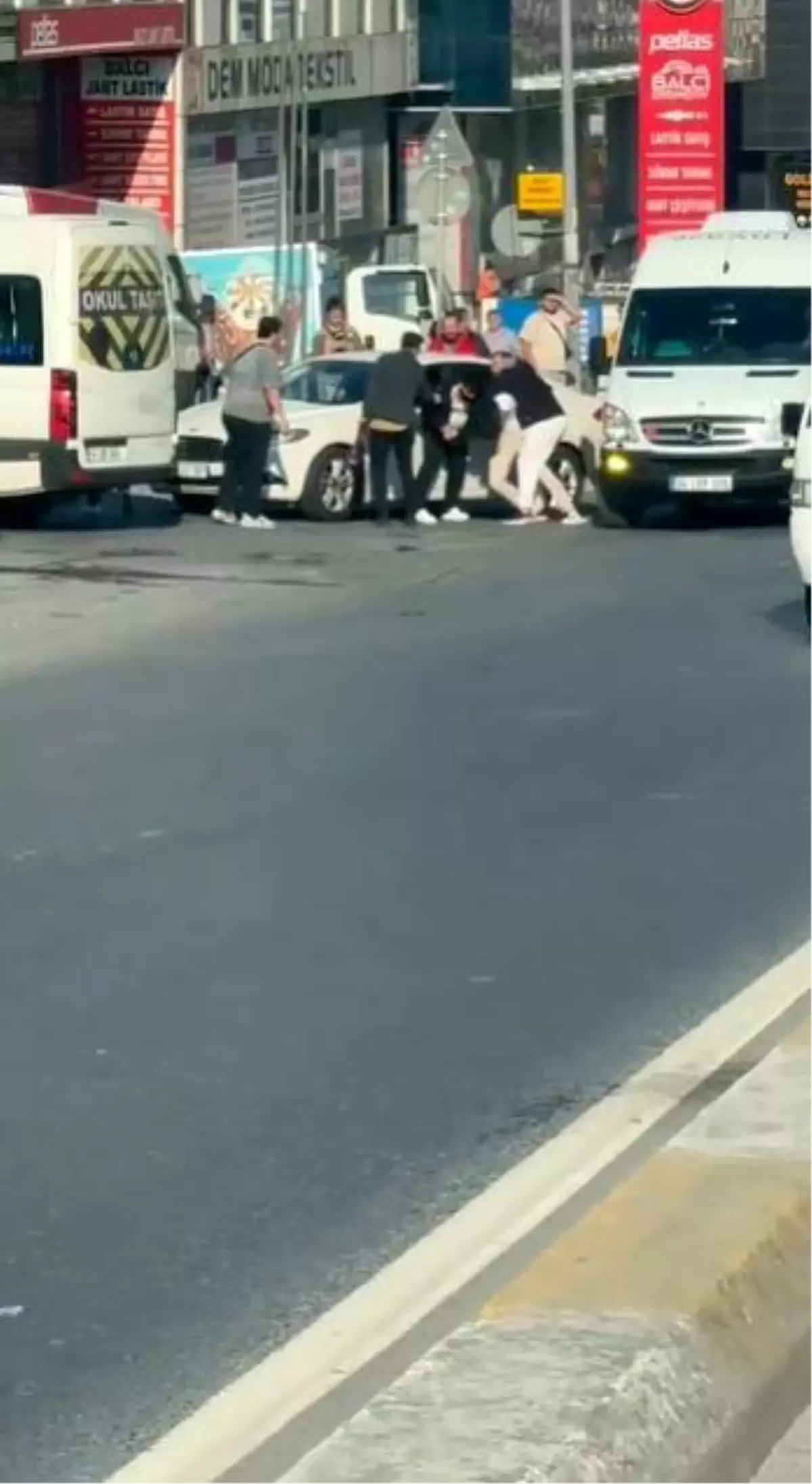 Bağcılar'da Yol Kavgası