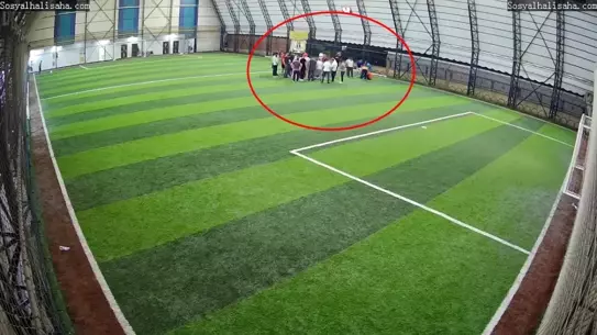 Halı Saha Maçında Kalp Krizi