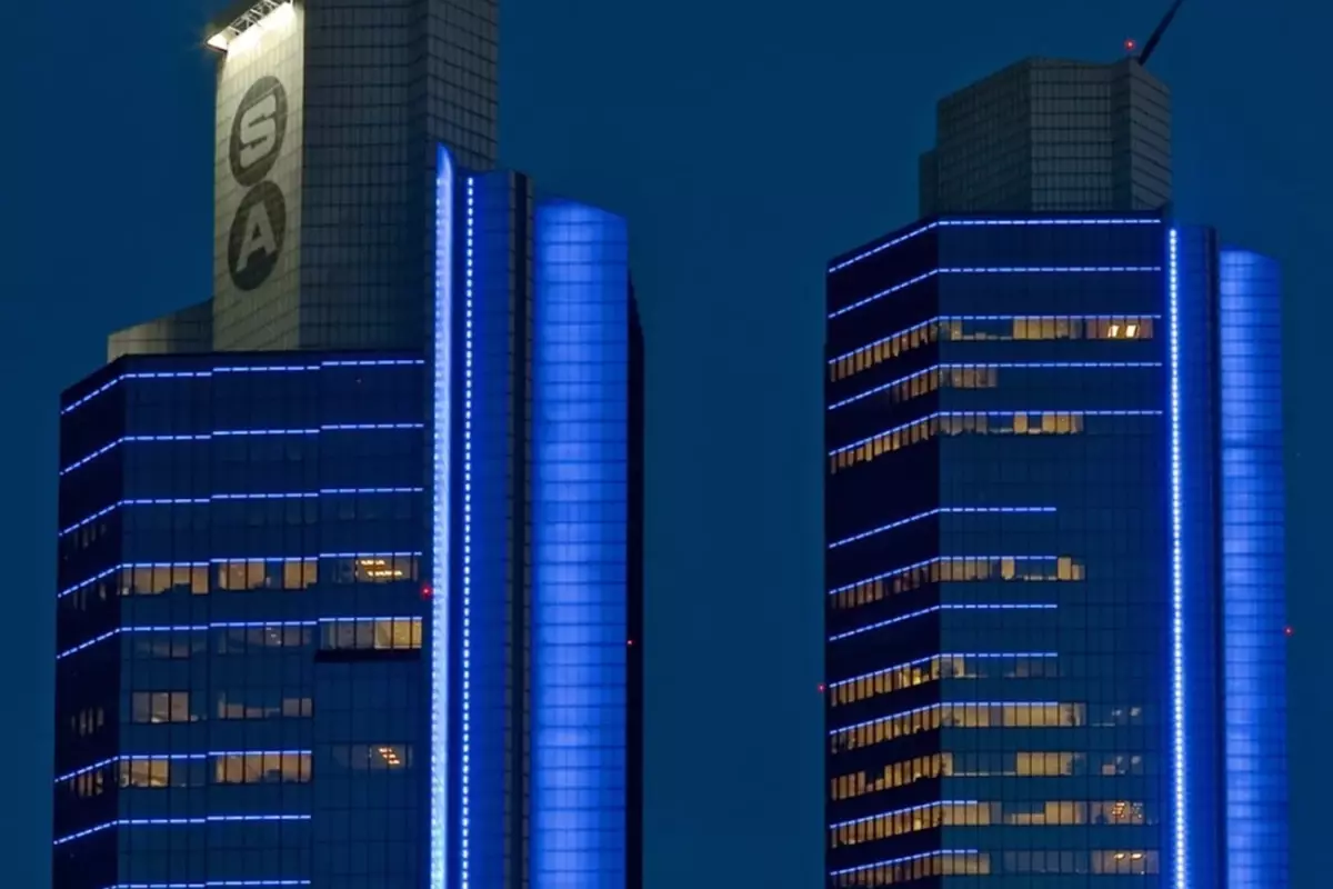 Sabancı Holding'ten 1 dolara şirket satışı