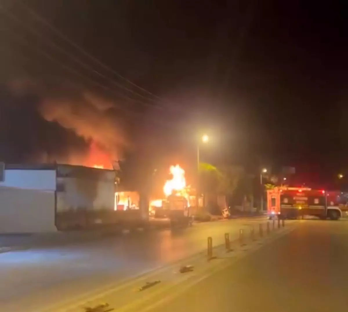 Bodrum'da Oto Tamircisinde Yangın: 3 Milyon TL Zarar