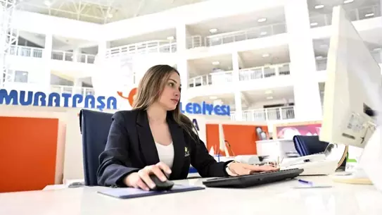 Muratpaşa Belediyesi'nin Turunç Masa Projesi Nisan'da 11 Bin Başvuru Aldı