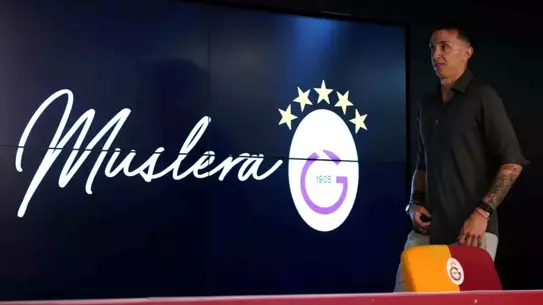 Muslera, Galatasaray'a Veda Ediyor