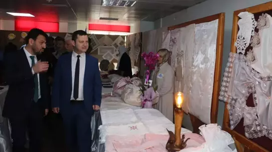 Halk Eğitimi Merkezi'nde Sergi Açıldı