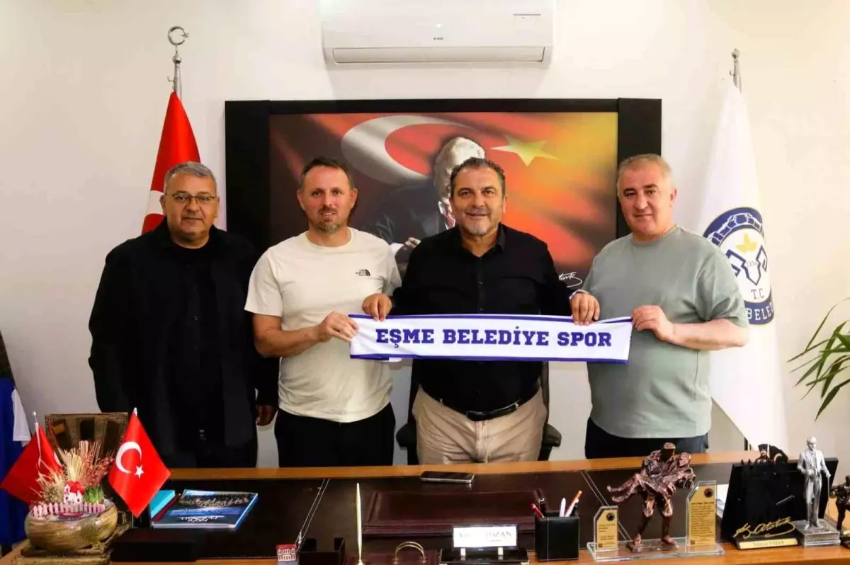 Eşme Belediye Başkanı Tozan, Eşmespor ile Bölgesel Amatör Lig'e Hazırlanıyor