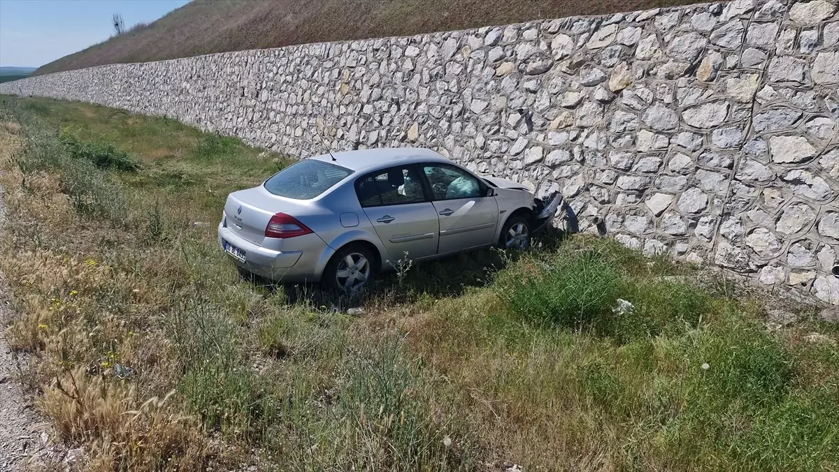 Çorum'da Kaza: 2 Yaralı