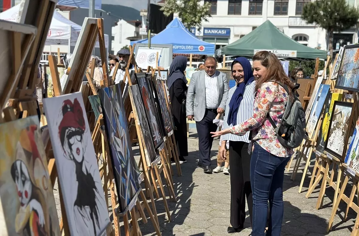 Gerze'de Yıl Sonu Sergisi Açıldı