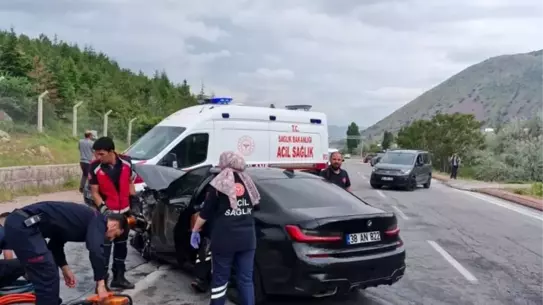 Kayseri'de Trafik Kazası: 2 Ölü