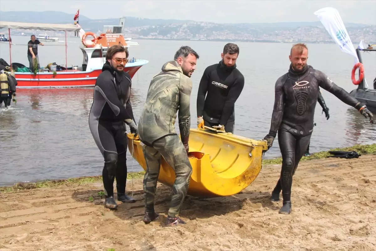 Başiskele'de Deniz ve Kıyı Temizliği Etkinliği
