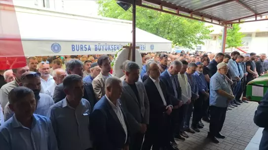 İnegöl Muhtarı Veli Çetin Hayatını Kaybetti