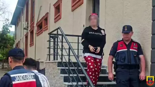 Sapanca'da Dolandırıcılar Tutuklandı