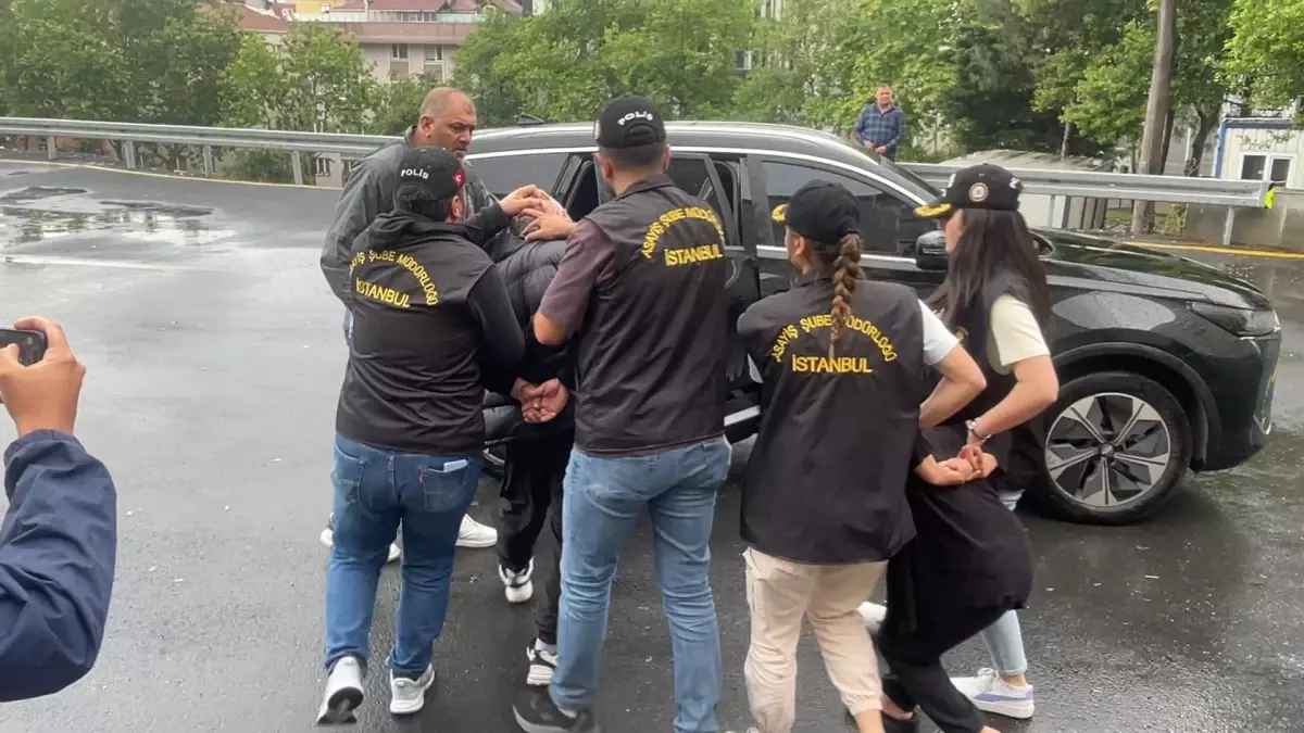 Fatih'te Bıçaklı Cinayet
