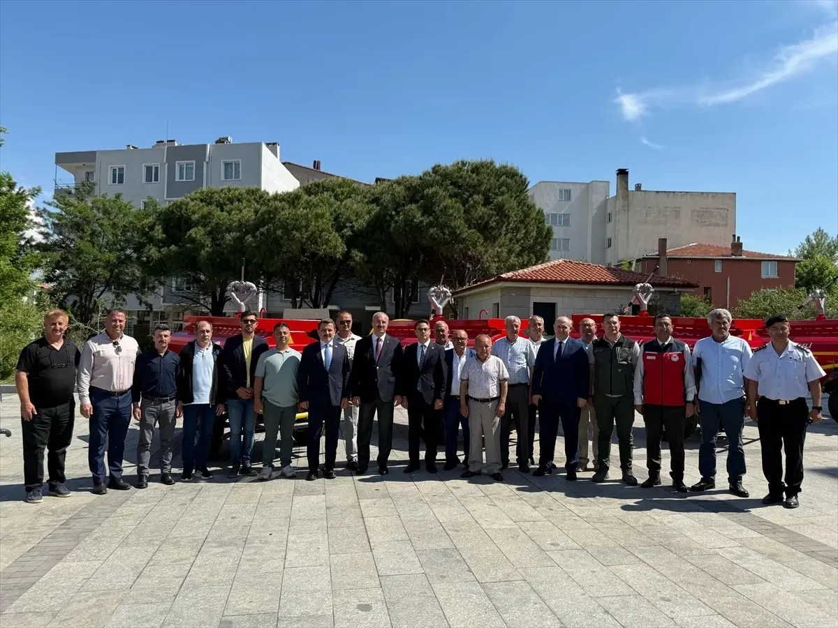 Eceabat'ta 10 İlk Müdahale Arazözü Dağıtımı