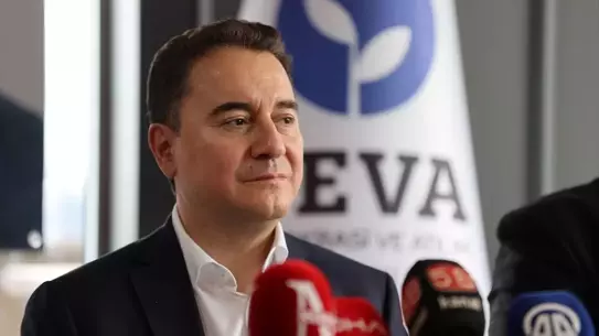 DEVA Partisi Genel Başkanı Babacan, Sivas'ta basın toplantısı düzenledi