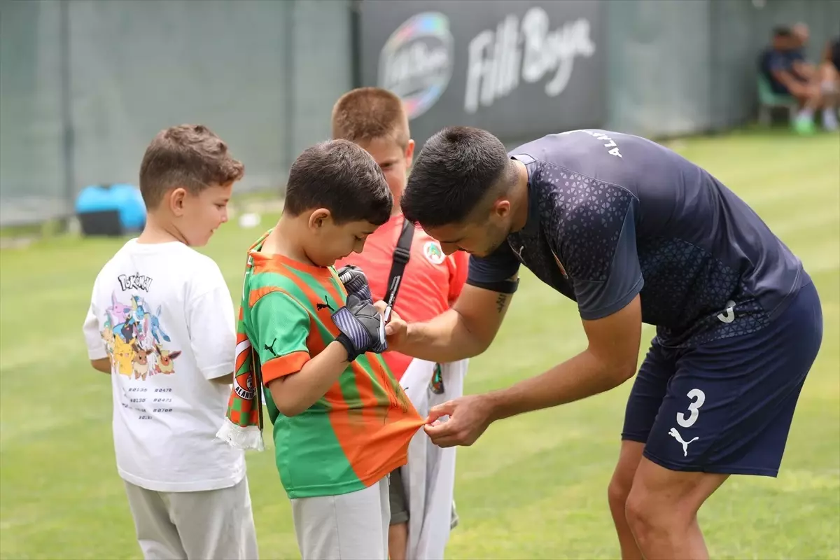 Alanyaspor, Sivasspor Maçına Hazırlanıyor