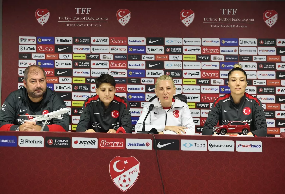 A Milliler İrlanda Maçına Hazırlanıyor