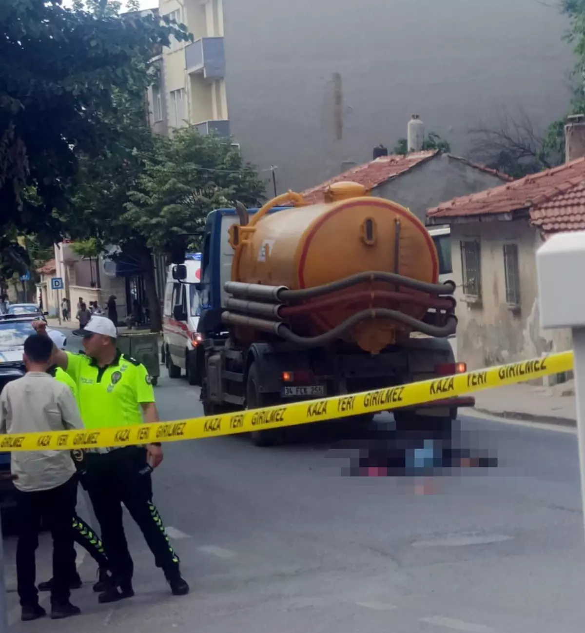 Vidanjörün Çarptığı Kadın Hayatını Kaybetti
