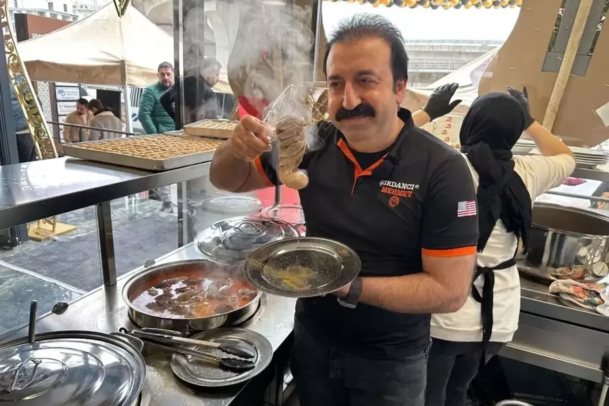 Şırdancı Mehmet eşini darp ettiği iddiasıyla gözaltına alındı iddiası