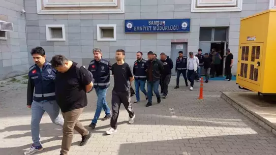 Samsun'da FETÖ Operasyonu: 14 Gözaltı