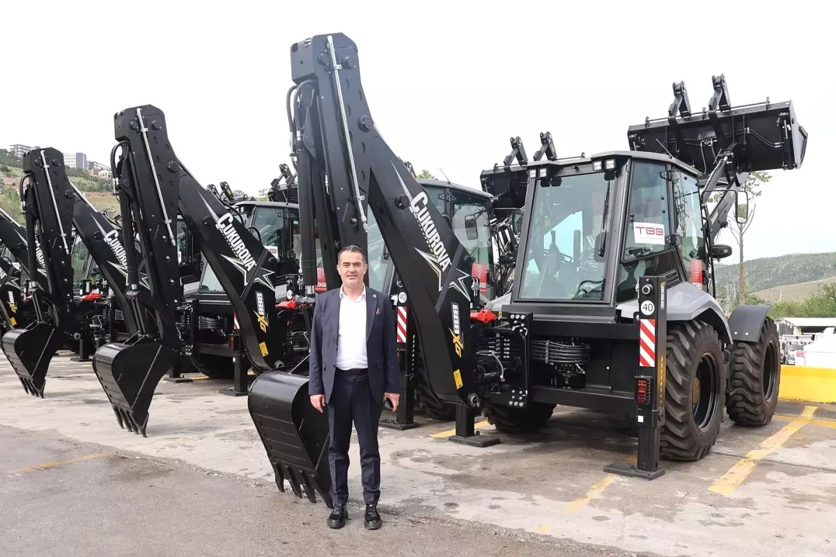 Koçarlı Belediyesi'ne Hibe Araçlar Teslim Edildi