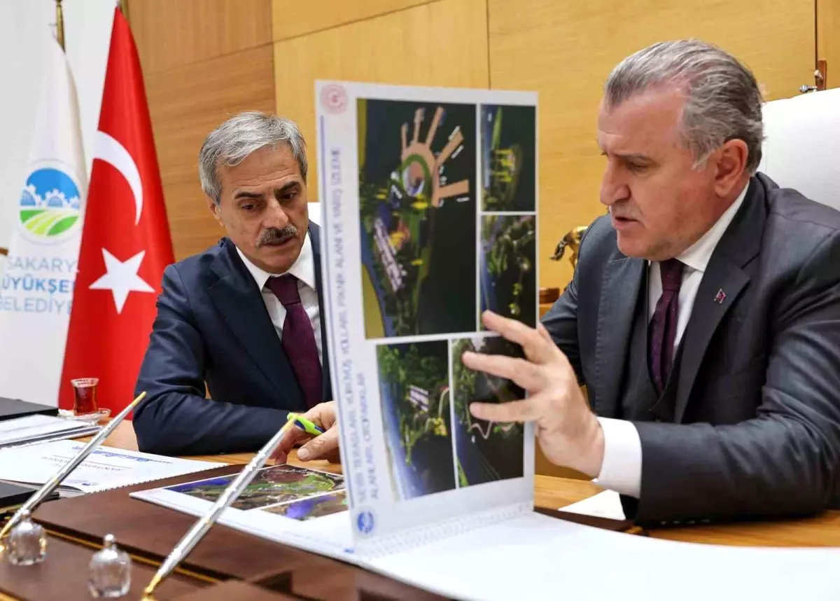 Türkiye'de ilk ve tek olacak: Bakan Bak, Sakarya'ya dev spor yatırımı müjdesini duyurdu