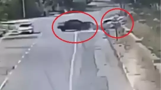 Kayseri'de Kaza: 2 Ölü, 1 Yaralı
