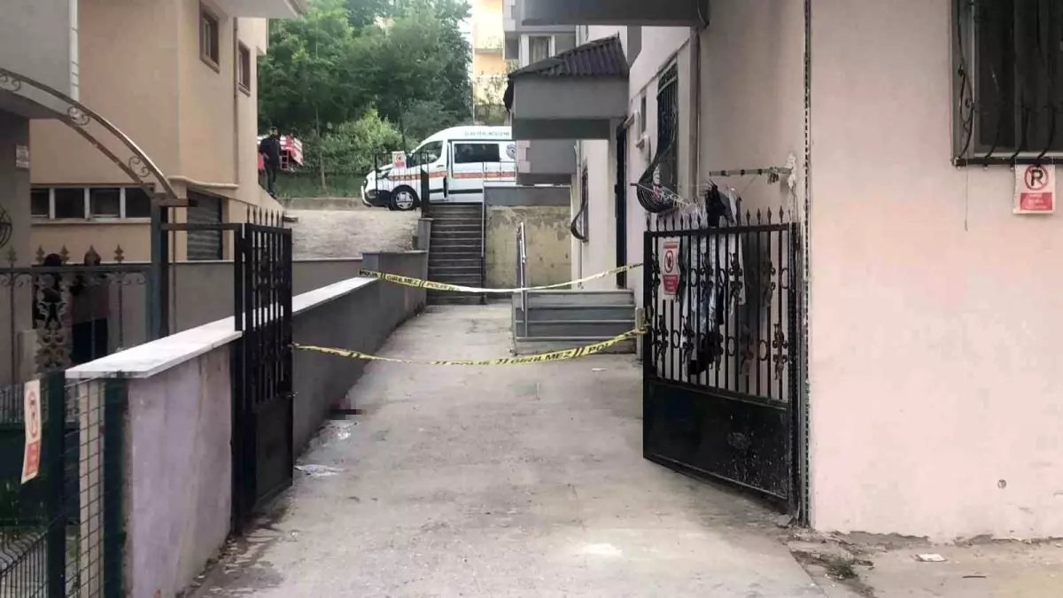 Çerkezköy'de 2 Yaşındaki Kız Çocuğu Düşerek Hayatını Kaybetti