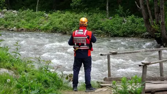 Uzungöl'de Kaybolan Çocuk İçin Arama Devam Ediyor