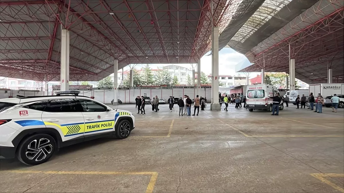 Burdur'da Motosiklet Kazası: 2 Yaralı
