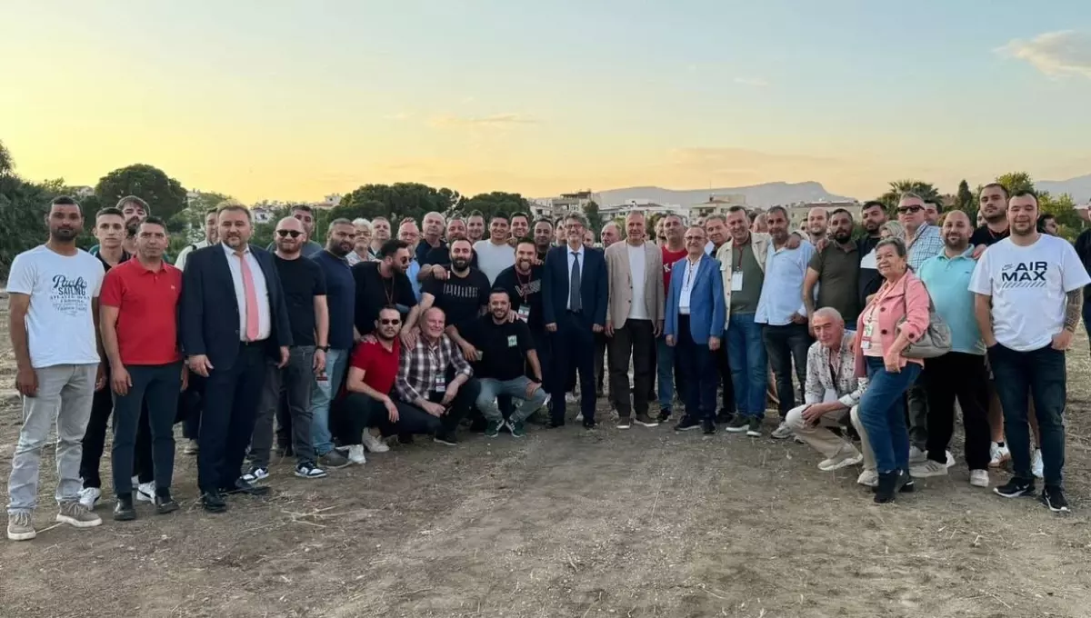 Karşıyaka'ya Yeni Stadyum Müjdesi